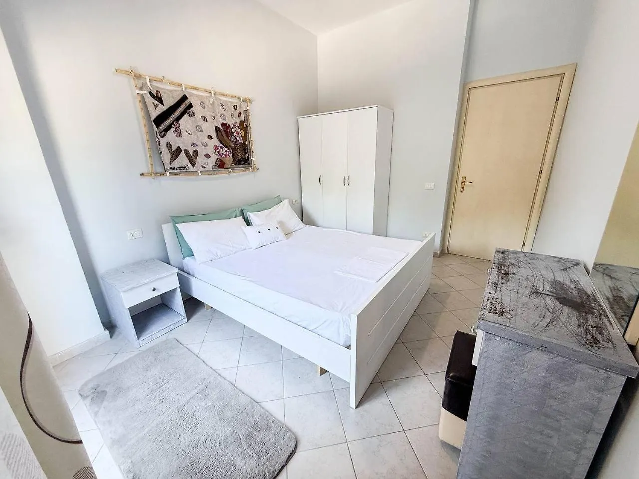 Afordable Apartments With Free Parking Дуррес 0*,  Албания