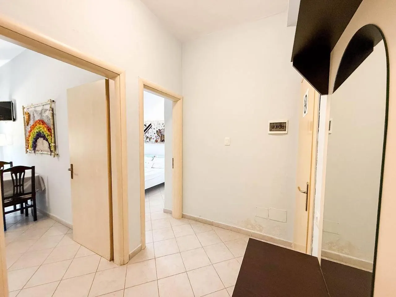 Afordable Apartments With Free Parking Дуррес
